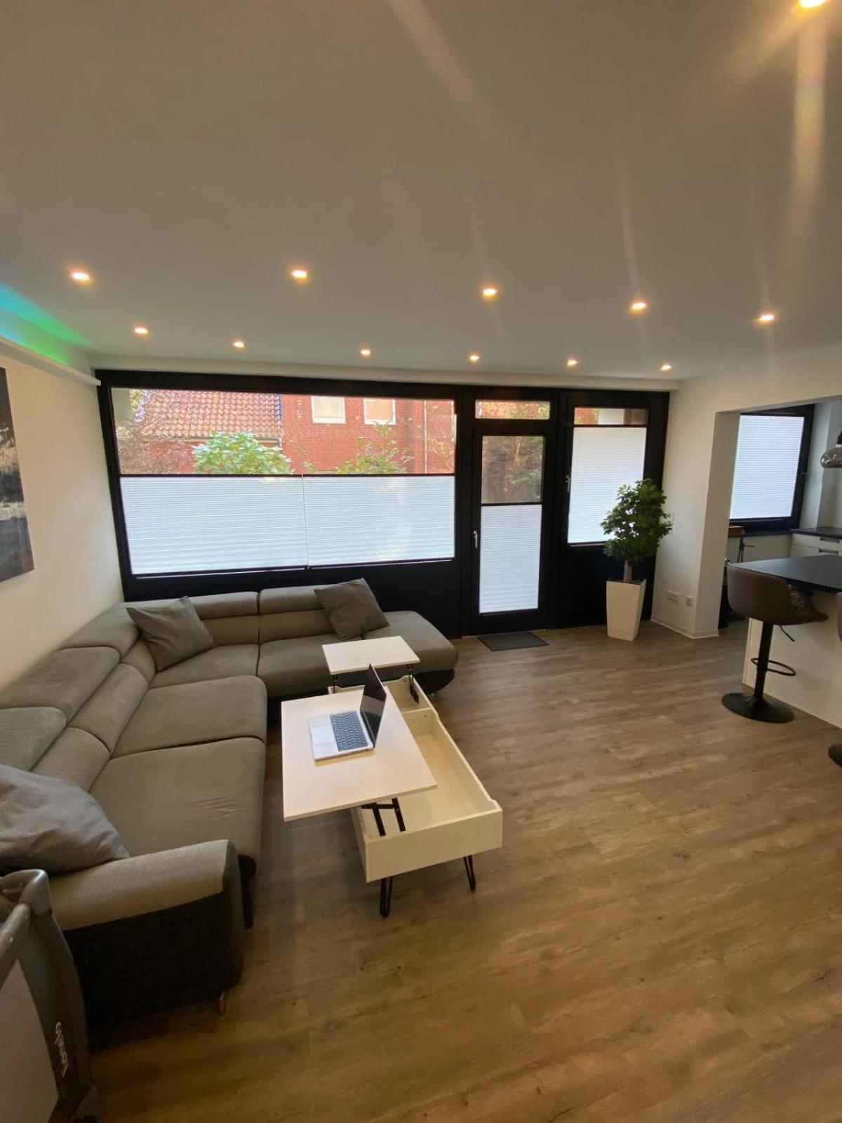 Moderne 2-Zimmer-Wohnung Mit Garten Hannover Bagian luar foto